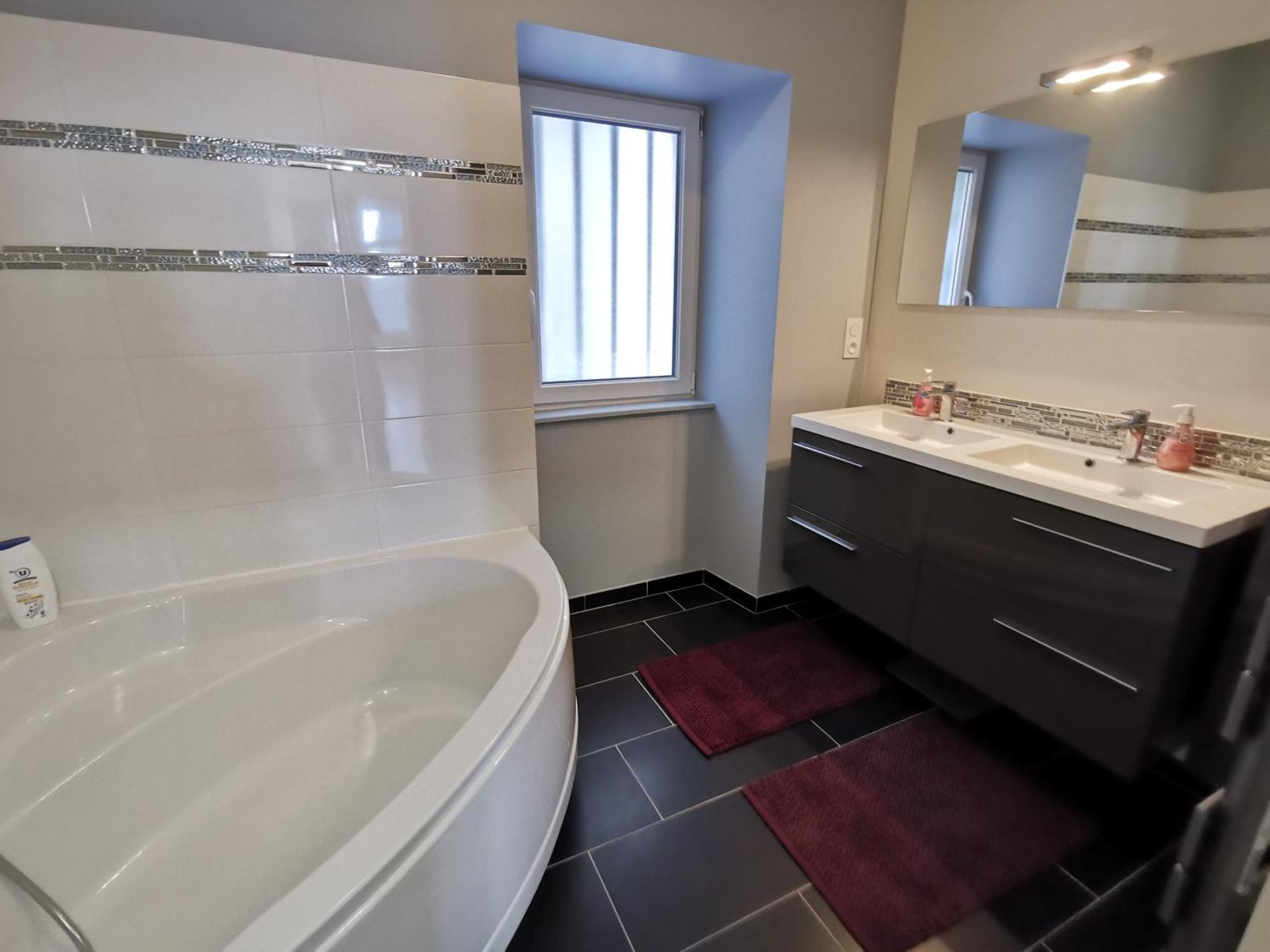 Appartement 3 Chambres Au Coeur Du Jura, Ideal Famille Salins-les-Bains Dış mekan fotoğraf